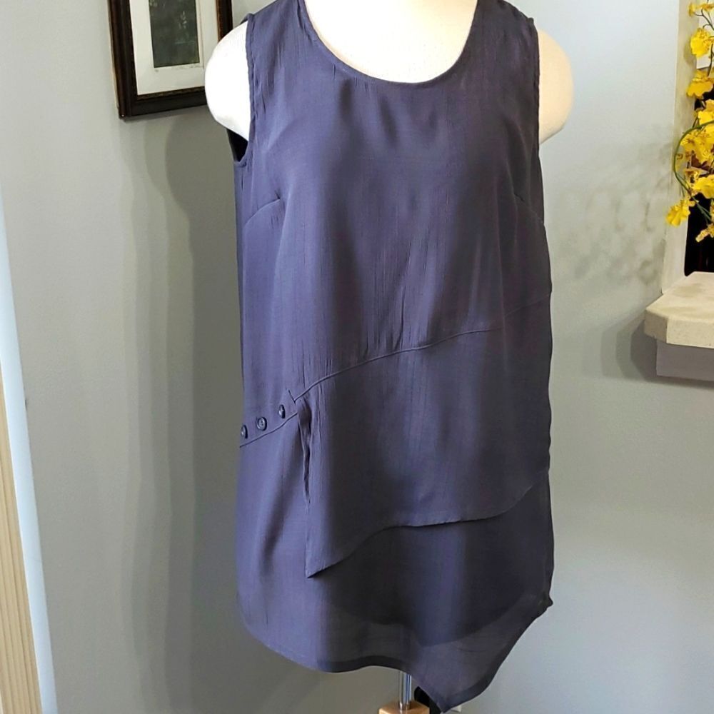 PICADILLY CANADA,women's gray oversized tunic top. Size small. Minamalist